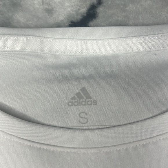 Adidas Aeroready white shirt (S) - Picture 2 of 6